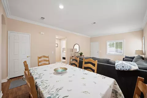Dining - 43651 Sawgrass Ln, Lancaster, CA 93536 photo 2 of 2
