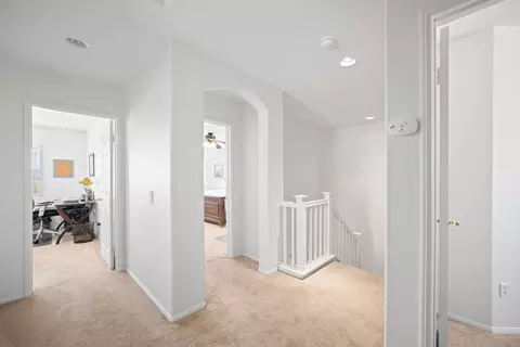 Entry Way - 43651 Sawgrass Ln, Lancaster, CA 93536 photo 2 of 3