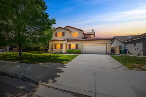 43651 Sawgrass Ln, Lancaster, CA 93536