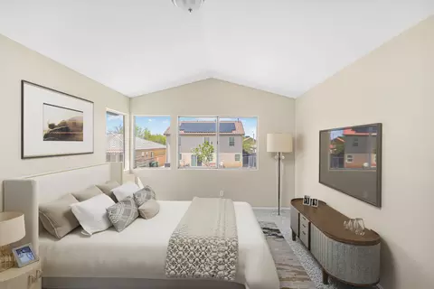 Bedroom - 43703 Byron Dr, Lancaster, CA 93535 photo 3 of 7