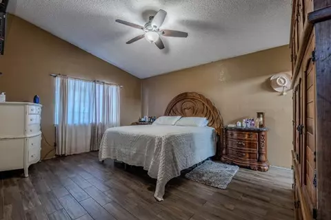 Bedroom - 43841 30th St E, Lancaster, CA 93535 photo 1 of 3