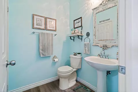 8807 Mora Ct, Lancaster, CA 93536 photo 19