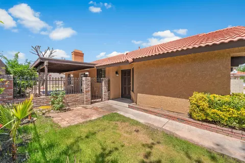 37073 Keith Ct, Palmdale, CA 93550 photo 8