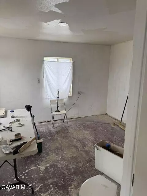 Bedroom - 38652 E 9th St, Palmdale, CA 93550 photo 1 of 1