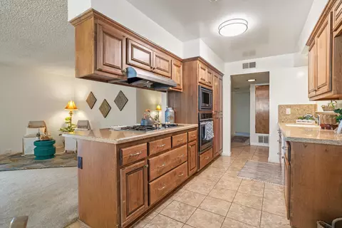 816 Anita Dr, Tehachapi, CA 93561 photo 11