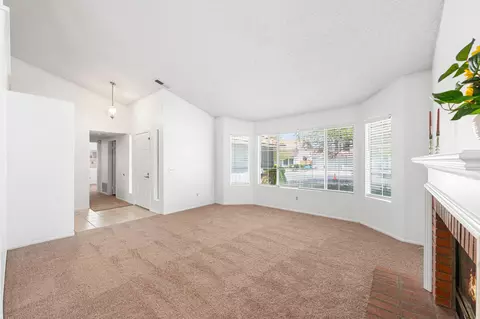 39709 Dover Dr, Palmdale, CA 93551 photo 4