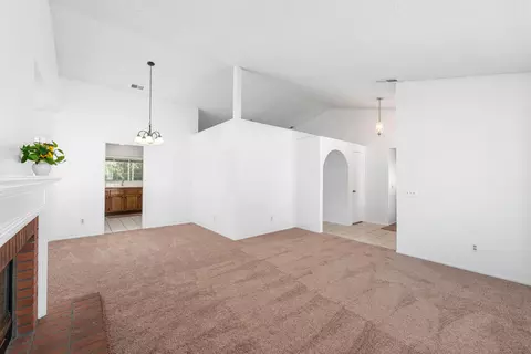 39709 Dover Dr, Palmdale, CA 93551 photo 7