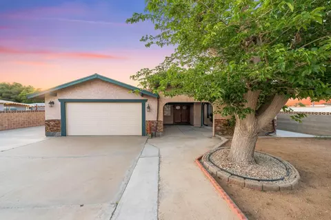 5111 Avenue M2 W, Quartz Hill, CA 93536