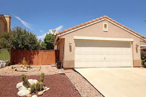 Exterior - 2749 W Lingard St, Lancaster, CA 93536 photo 4 of 9