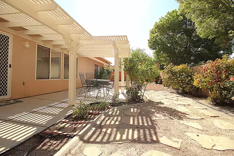 Exterior - 2749 W Lingard St, Lancaster, CA 93536 photo 7 of 9