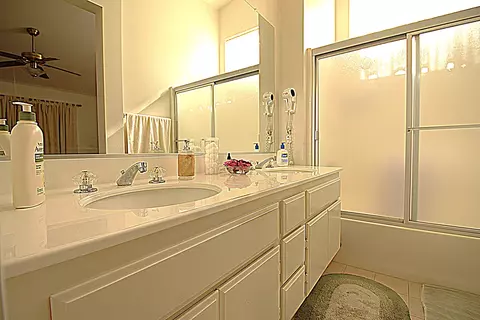 Bath - 2749 W Lingard St, Lancaster, CA 93536 photo 1 of 4