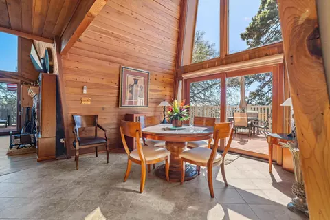 Dining - 25051 Deertrail Dr, Tehachapi, CA 93561 photo 1 of 3