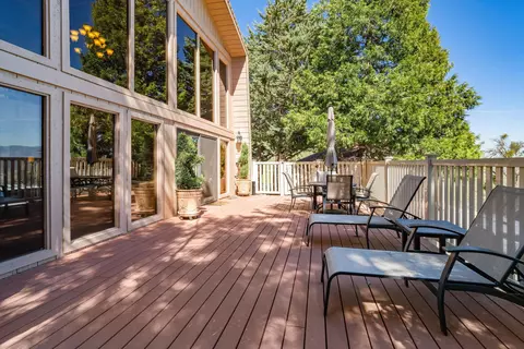 Exterior - 25051 Deertrail Dr, Tehachapi, CA 93561 photo 4 of 7