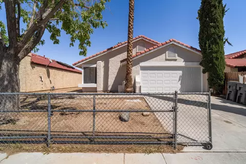 37020 Jenna Ln, Palmdale, CA 93550