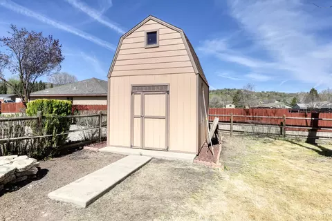 30011 Niblick Ln, Tehachapi, CA 93561 photo 23