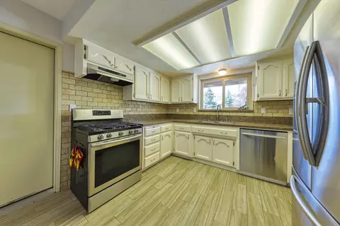 30011 Niblick Ln, Tehachapi, CA 93561 photo 6