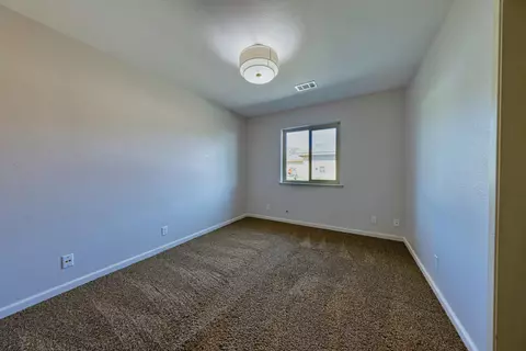 30011 Niblick Ln, Tehachapi, CA 93561 photo 11