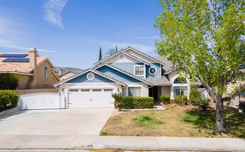 41501 Yancey Ln, Lancaster, CA 93536