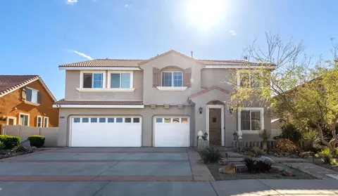 39112 Silverberry Ln, Palmdale, CA 93551