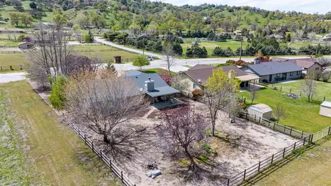 30451 Lower Valley Rd S, Tehachapi, CA 93561 photo 31