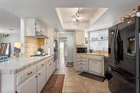 30451 Lower Valley Rd S, Tehachapi, CA 93561 photo 11