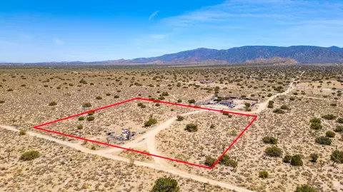 23810 Ave Y Cabin E, Llano, CA 93544 photo 1