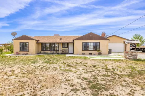 4518 Ave A W, Lancaster, CA 93536
