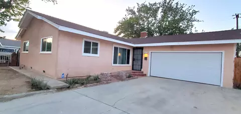 Exterior - 245 Avenue Q4 E, Palmdale, CA 93550 photo 4 of 5