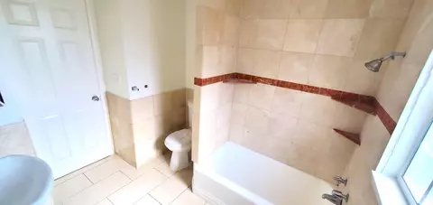 Bath - 245 Avenue Q4 E, Palmdale, CA 93550 photo 1 of 6
