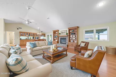 4431 Knox Ave, Rosamond, CA 93560