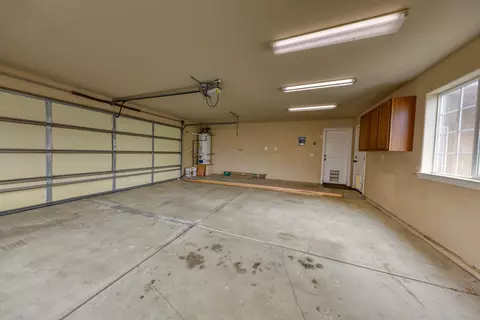 Other - 24281 Jacaranda Dr, Tehachapi, CA 93561 photo 10 of 14