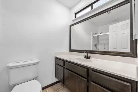 1154 Angela Ct E, Lancaster, CA 93535 photo 17