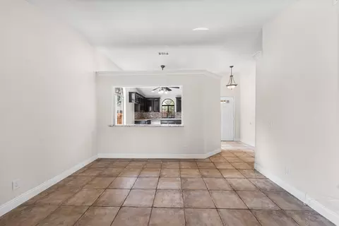 1154 Angela Ct E, Lancaster, CA 93535 photo 5