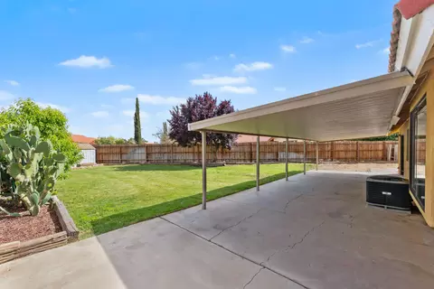 1154 Angela Ct E, Lancaster, CA 93535 photo 25