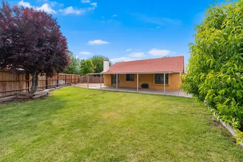 1154 Angela Ct E, Lancaster, CA 93535 photo 26