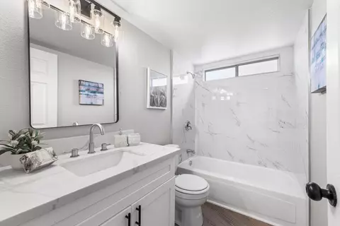 Bath - 44615 17th St E, Lancaster, CA 93535 photo 1 of 6