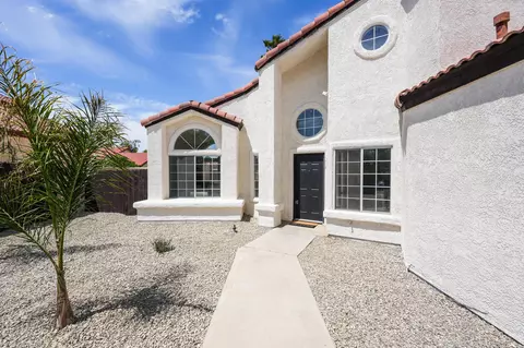 Exterior - 44615 17th St E, Lancaster, CA 93535 photo 11 of 15
