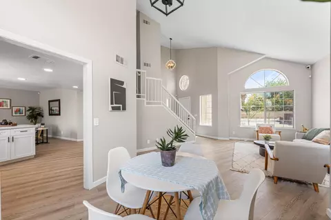 Entry Way - 44615 17th St E, Lancaster, CA 93535 photo 3 of 5