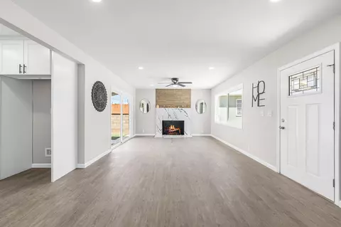 Living - 1309 Ivyton St W, Lancaster, CA 93534 photo 3 of 12