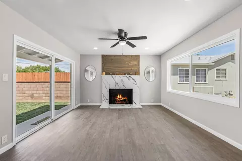 Living - 1309 Ivyton St W, Lancaster, CA 93534 photo 5 of 12
