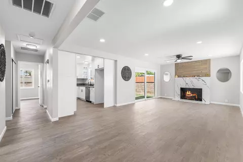 Living - 1309 Ivyton St W, Lancaster, CA 93534 photo 4 of 12
