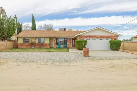 43261 41st St W, Lancaster, CA 93536