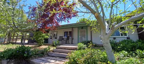 21309 Hacienda Dr, Tehachapi, CA 93561