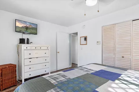 Bedroom - 21309 Hacienda Dr, Tehachapi, CA 93561 photo 2 of 4