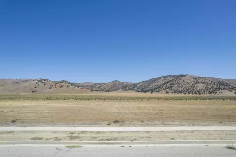 0 Challenger Dr, Tehachapi, CA 93561