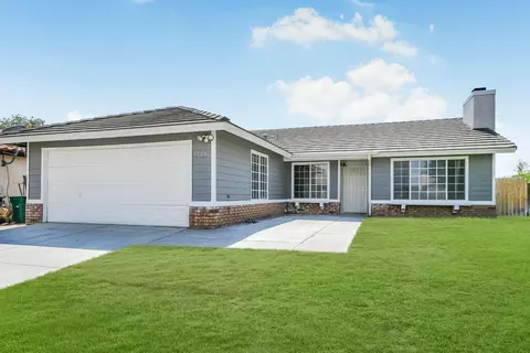 45241 18th St E, Lancaster, CA 93535
