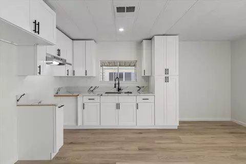 43850 20th St E # 60, Lancaster, CA 93535 photo 9