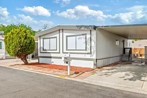 43850 20th St E # 60, Lancaster, CA 93535