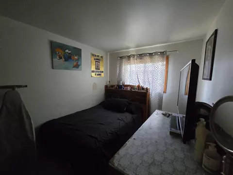 Bedroom - 44365 Stanridge Ave, Lancaster, CA 93535 photo 2 of 4