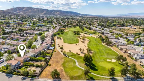 4149 Bethpage Dr, Palmdale, CA 93551 photo 2